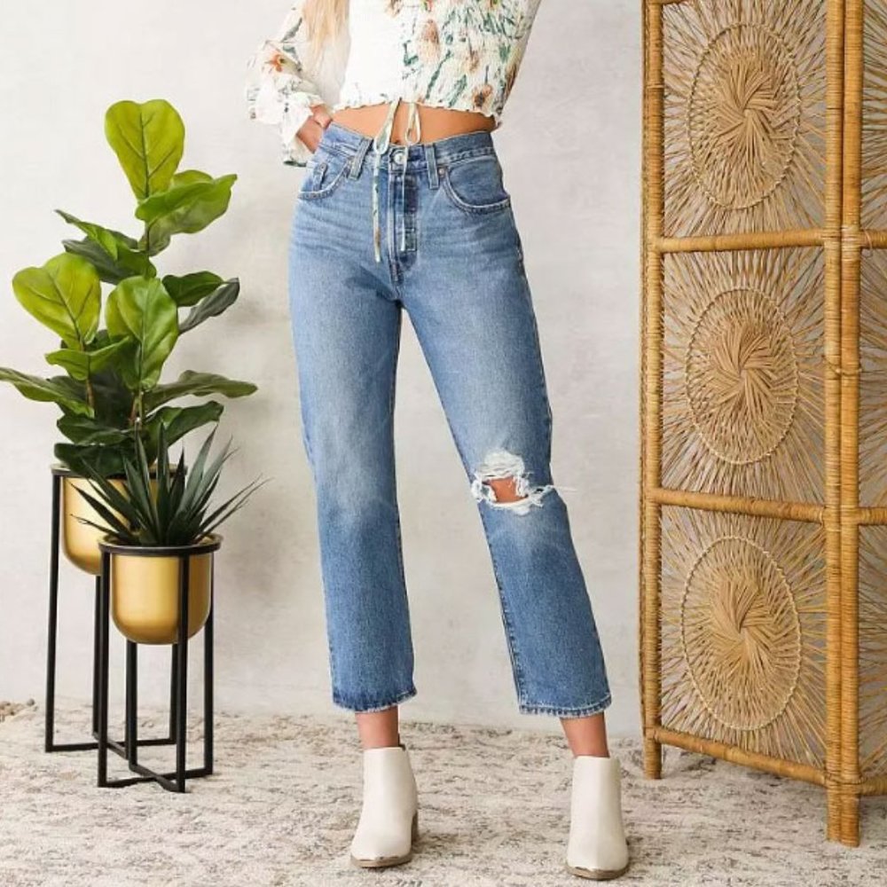 Levi's Premium 501 Cropped High Rise Distressed Jean